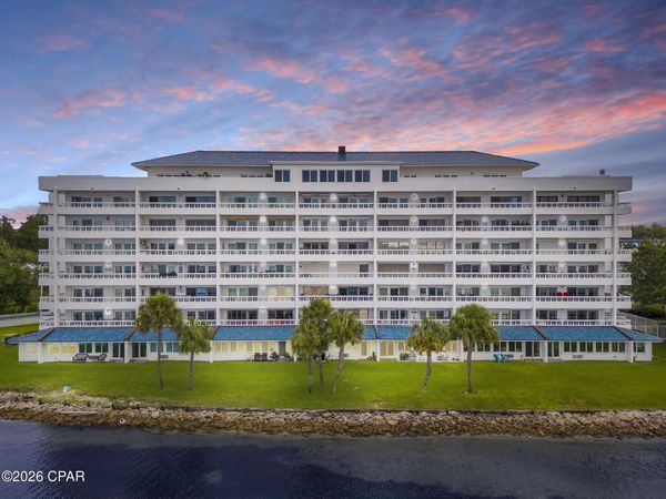 100 Cherry Street, Unit 604, Panama City, FL 32401