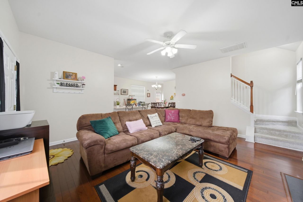 622 Harbour Pointe Drive Photo 5