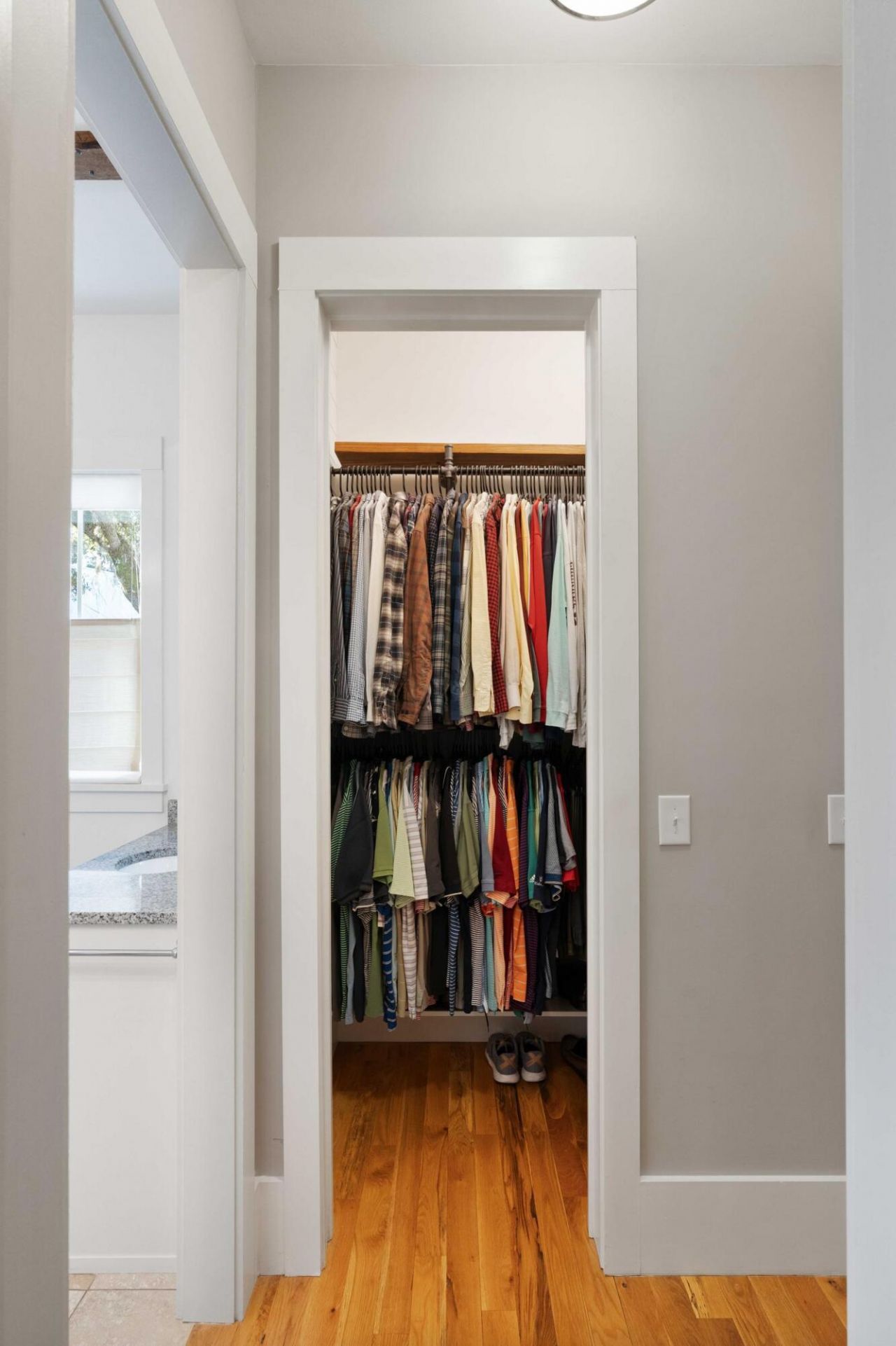 2540 Charter Oaks Drive Photo 22