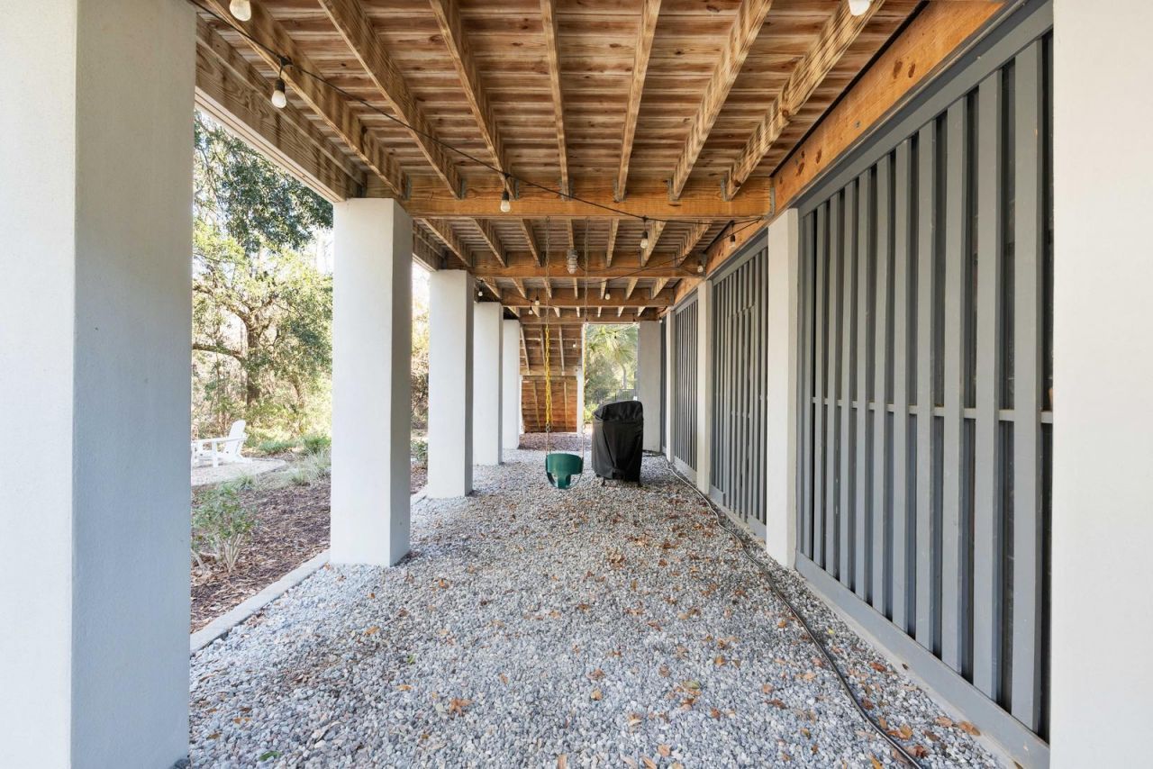 2540 Charter Oaks Drive Photo 44