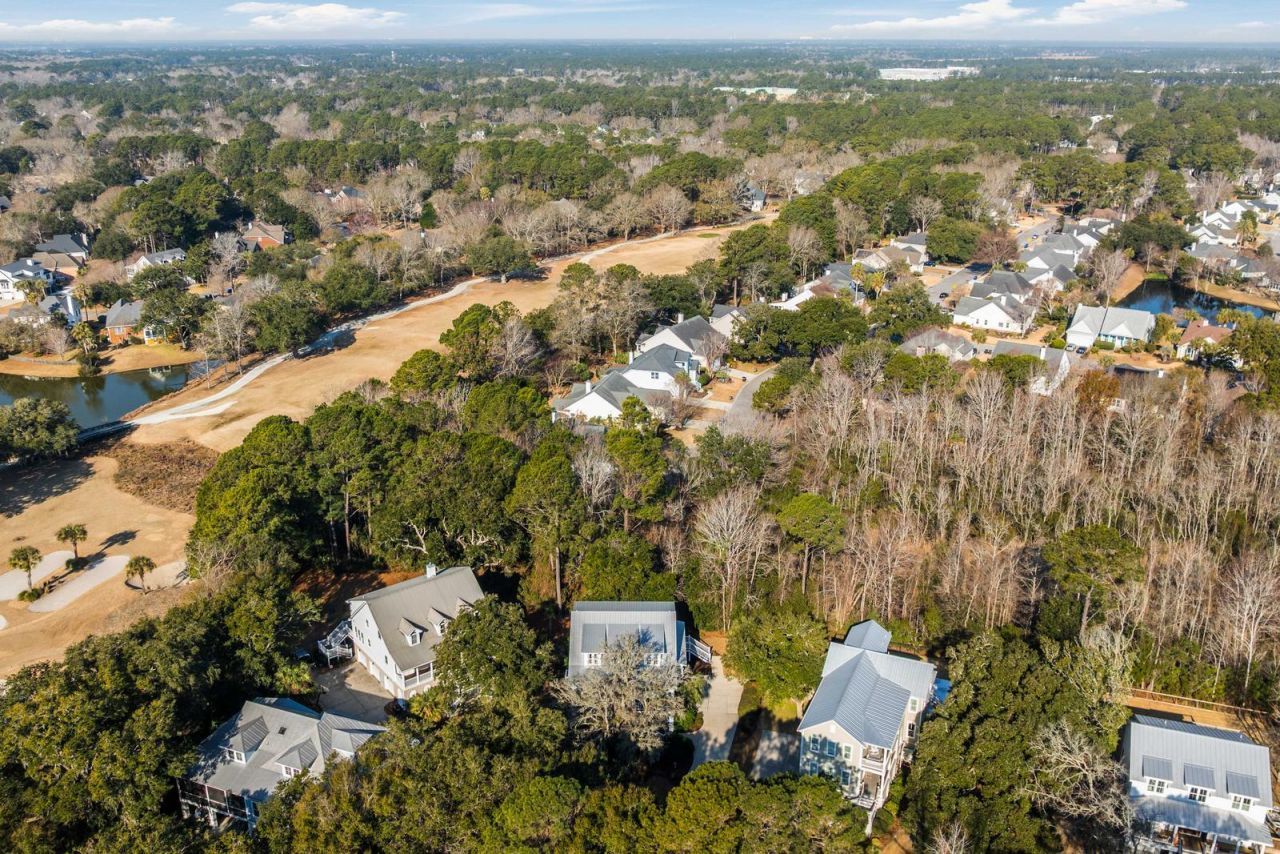 2540 Charter Oaks Drive Photo 48