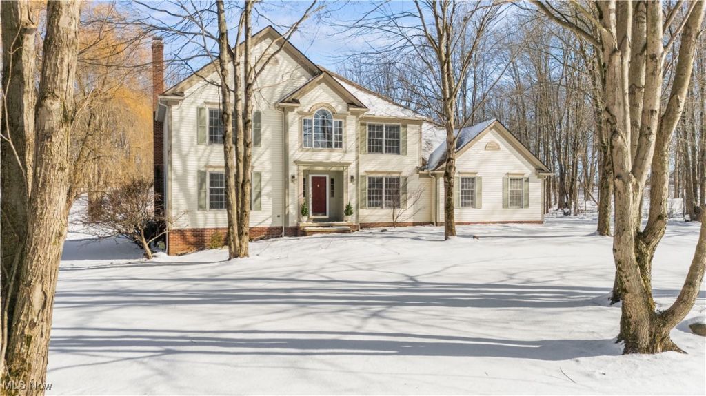 860 Whisperwood Lane, Aurora, OH 44202 Main Photo