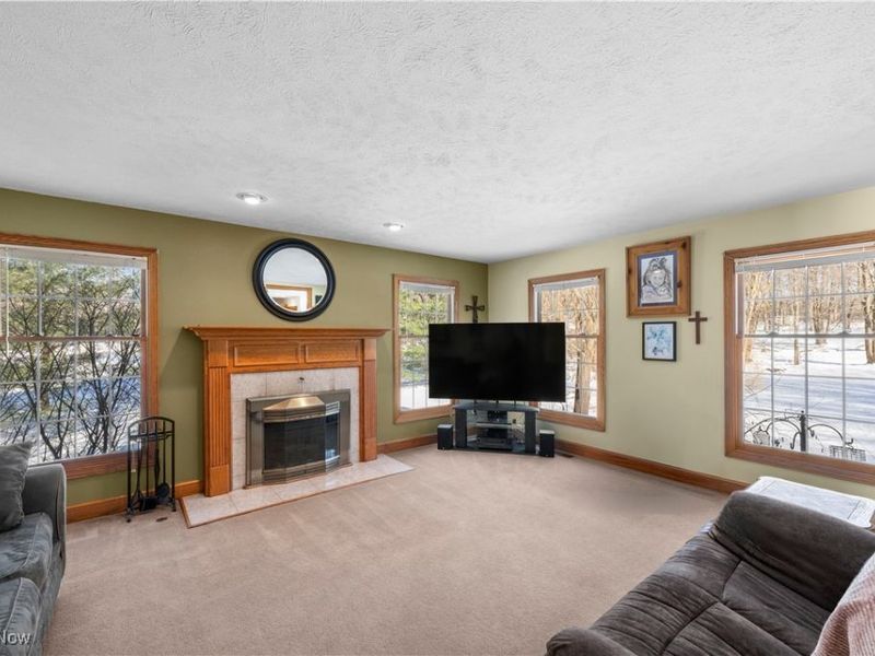 860 Whisperwood Lane, Aurora, OH 44202 Photo 13