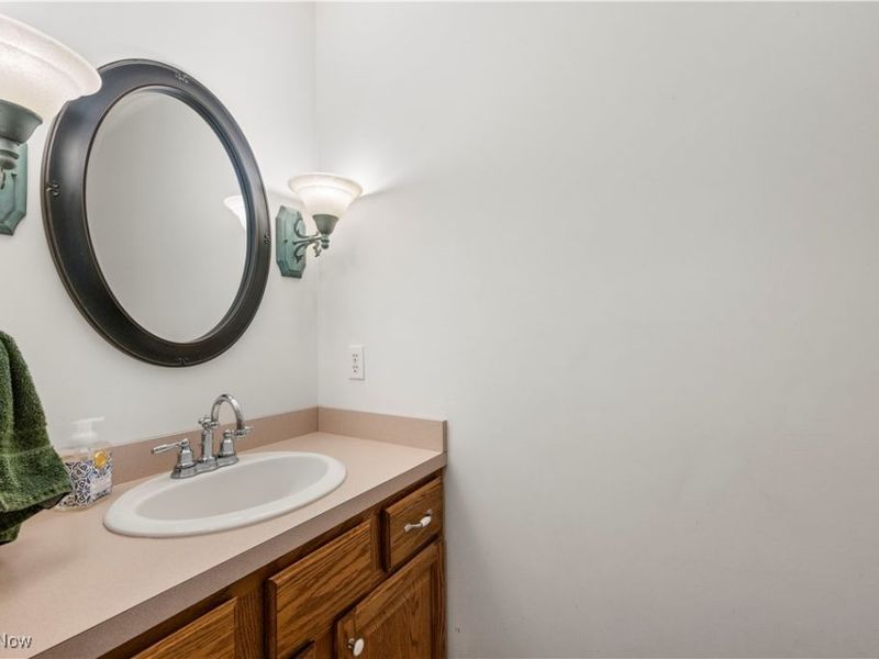 860 Whisperwood Lane, Aurora, OH 44202 Photo 17