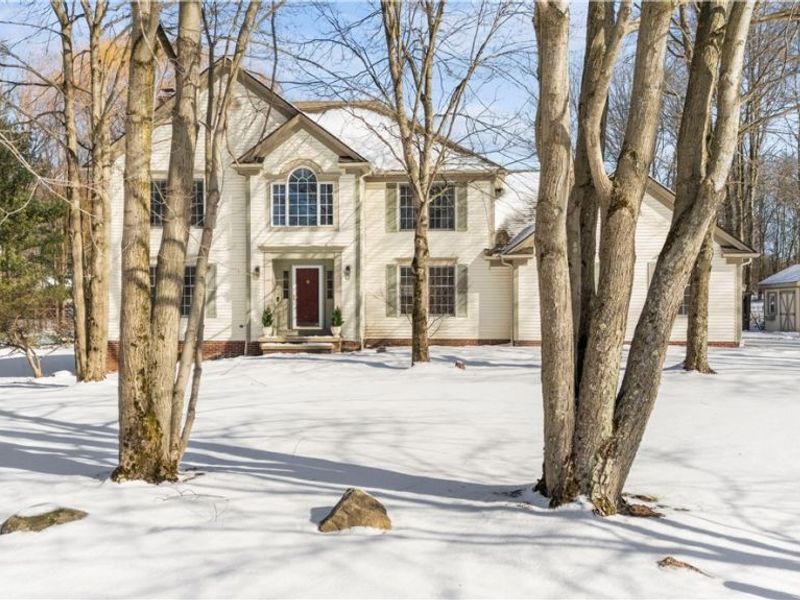 860 Whisperwood Lane, Aurora, OH 44202 Photo 3