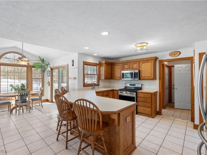 860 Whisperwood Lane, Aurora, OH 44202 Photo 7