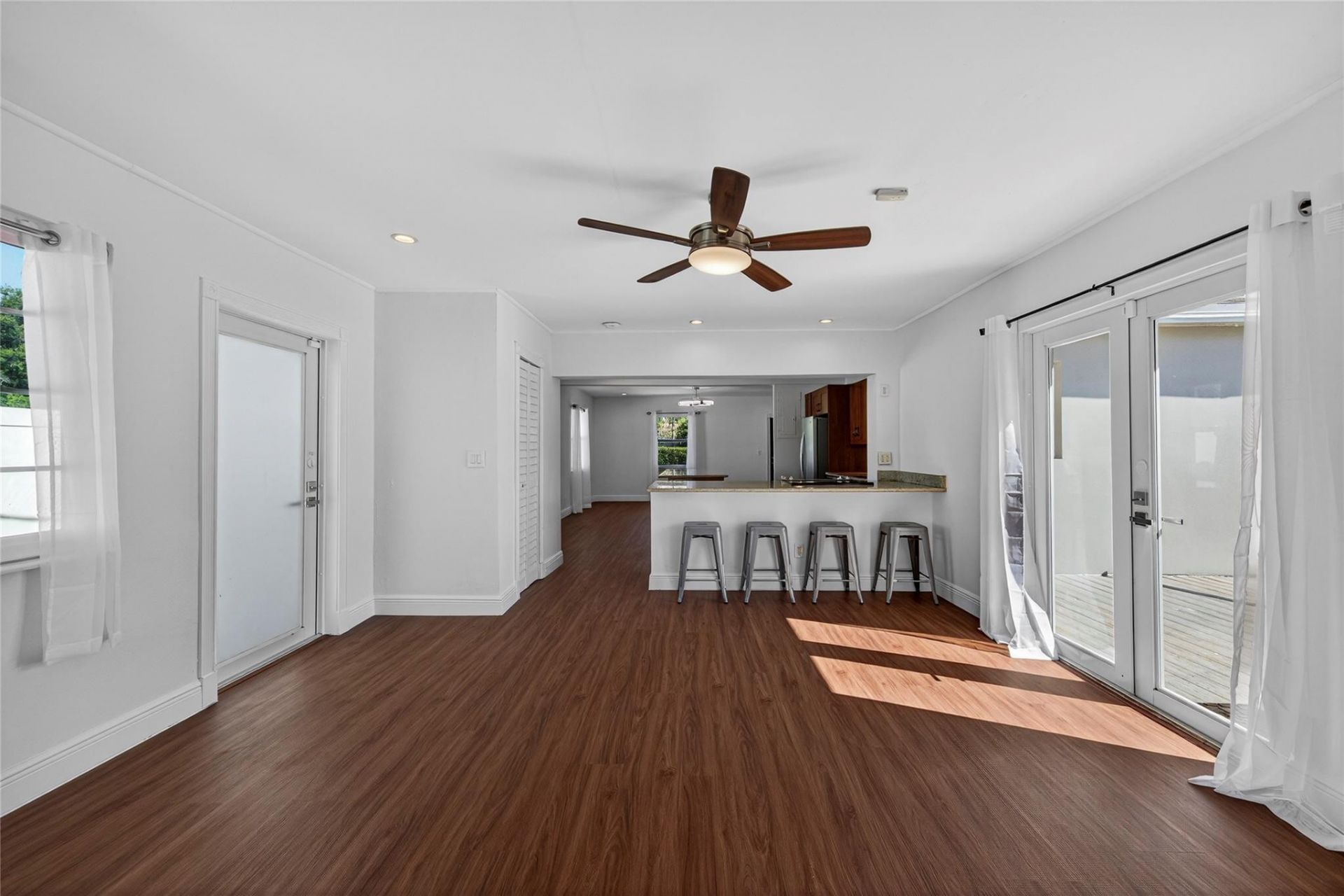 1445 NE 1st Avenue, Fort Lauderdale, FL 33304 Photo