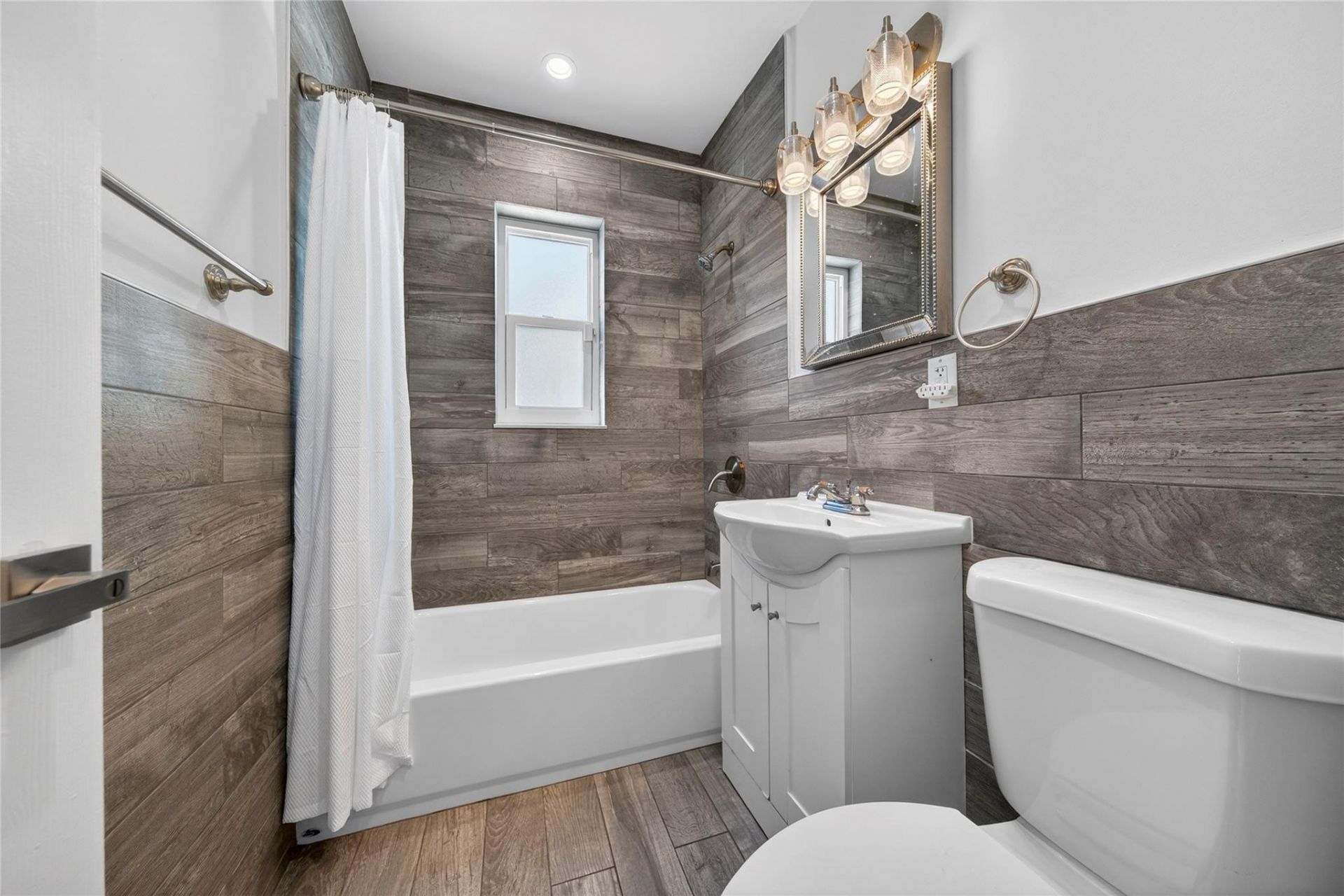 1445 NE 1st Avenue, Fort Lauderdale, FL 33304 Photo