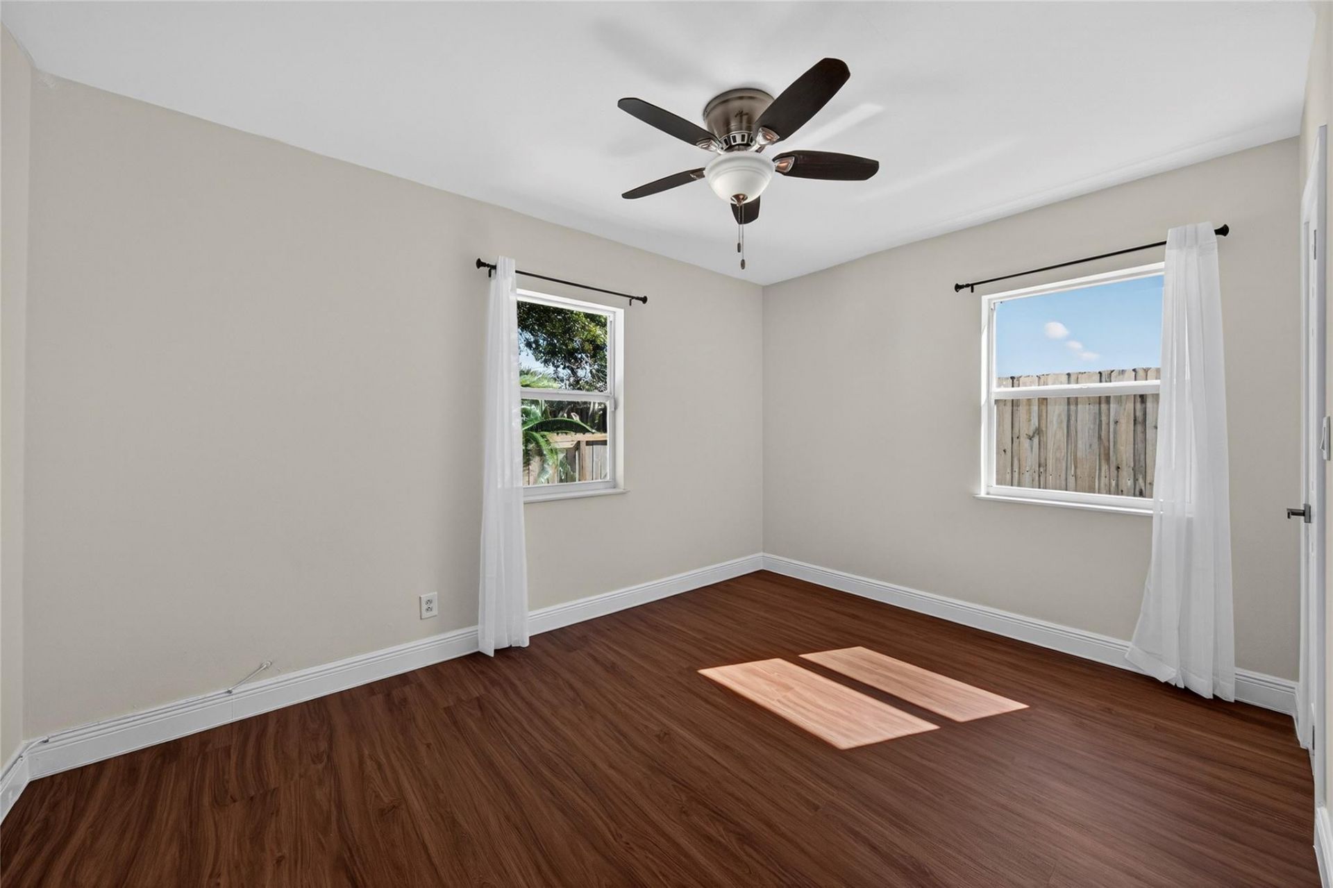 1445 NE 1st Avenue, Fort Lauderdale, FL 33304 Photo