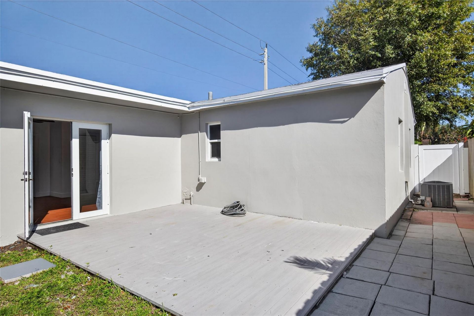 1445 NE 1st Avenue, Fort Lauderdale, FL 33304 Photo