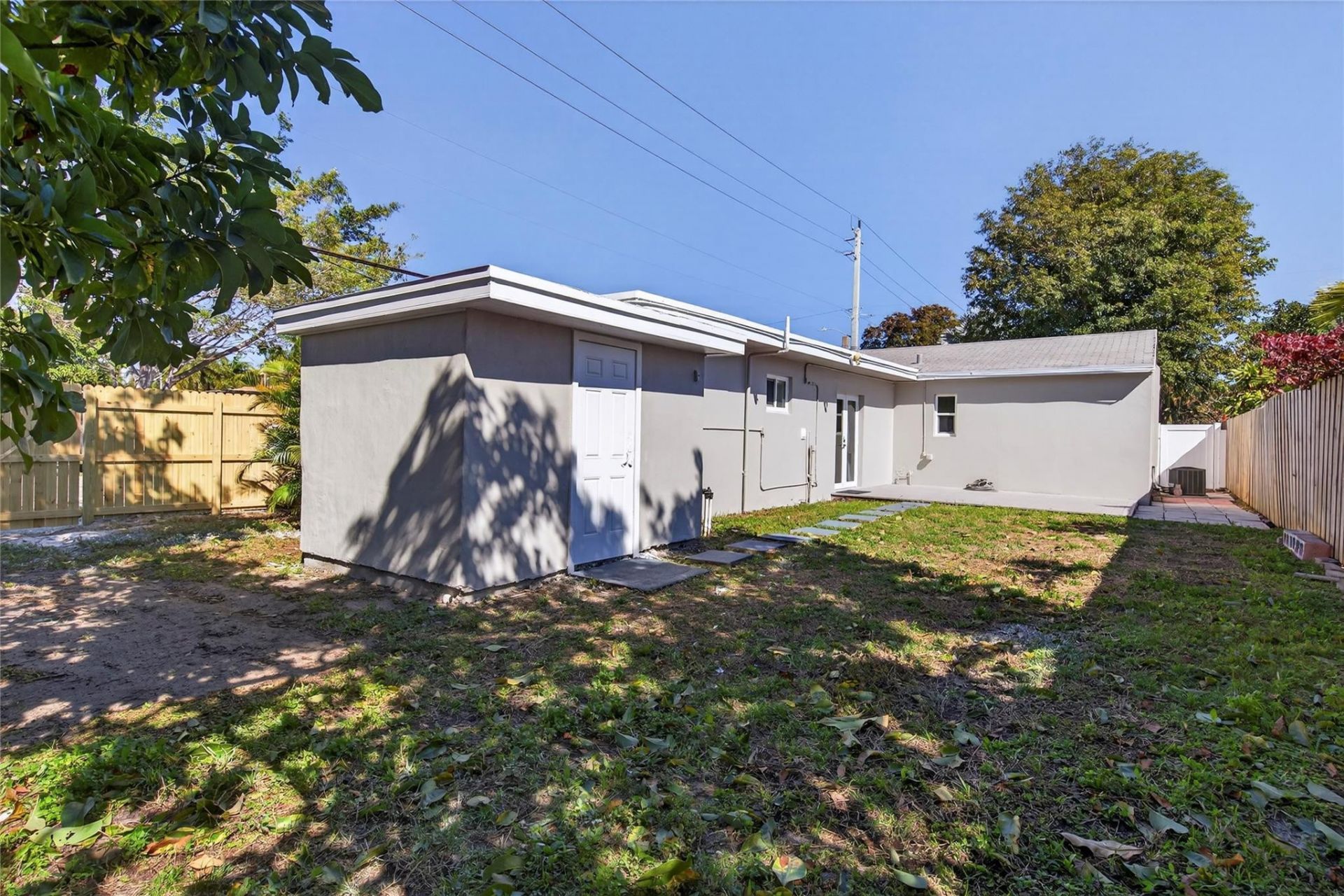 1445 NE 1st Avenue, Fort Lauderdale, FL 33304 Photo