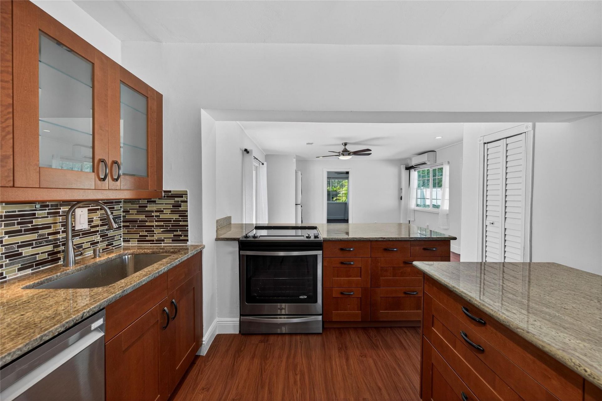 1445 NE 1st Avenue, Fort Lauderdale, FL 33304 Photo