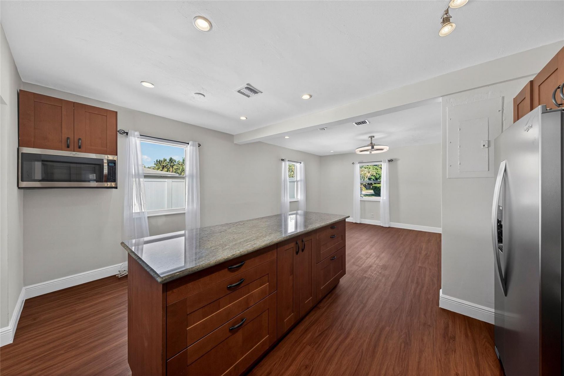 1445 NE 1st Avenue, Fort Lauderdale, FL 33304 Photo