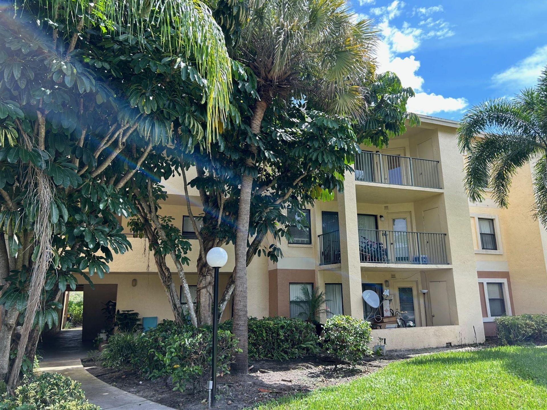 9999 Summerbreeze Drive, Unit 105, Sunrise, FL 33322 Photo