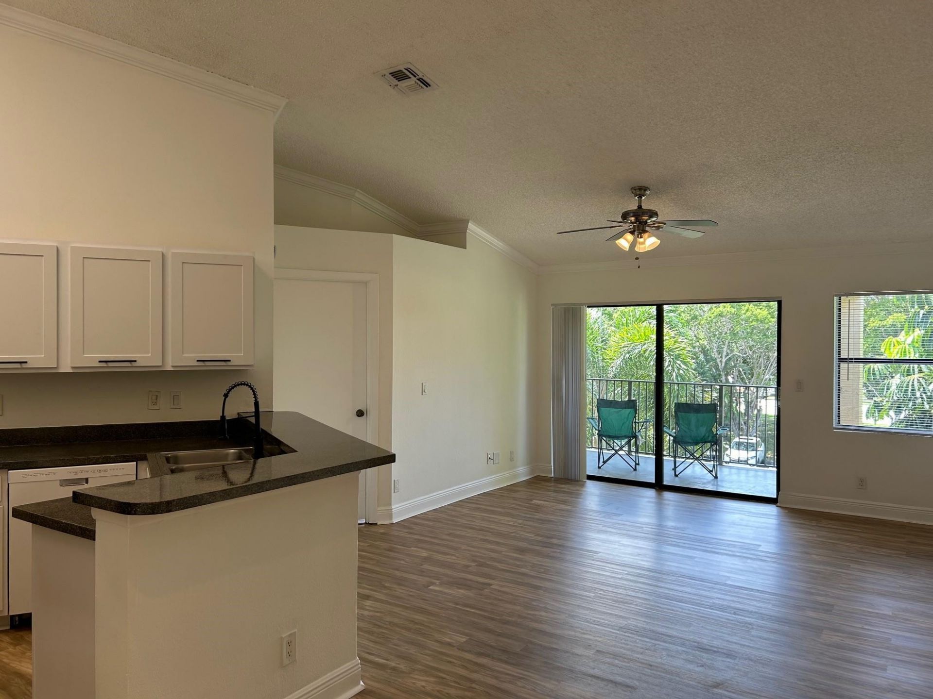 9999 Summerbreeze Drive, Unit 105, Sunrise, FL 33322 Photo