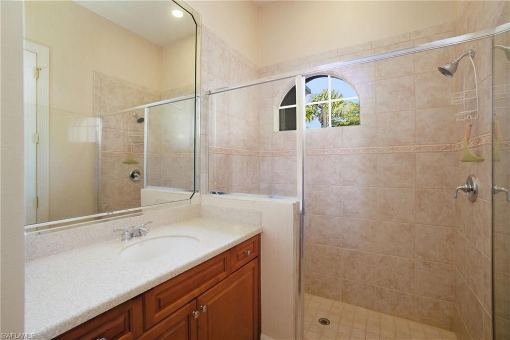 17015 Porta Vecchio Way, Unit 101, Naples, FL 34110 Photo