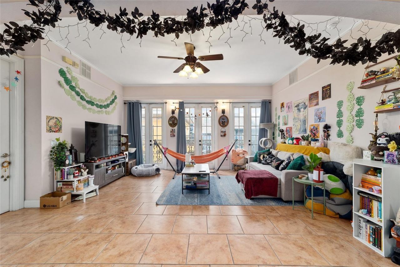 1320 NW 3rd Avenue, Unit 346, Gainesville, FL 32603 Photo