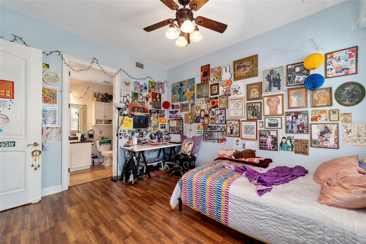 1320 NW 3rd Avenue, Unit 346, Gainesville, FL 32603 Photo