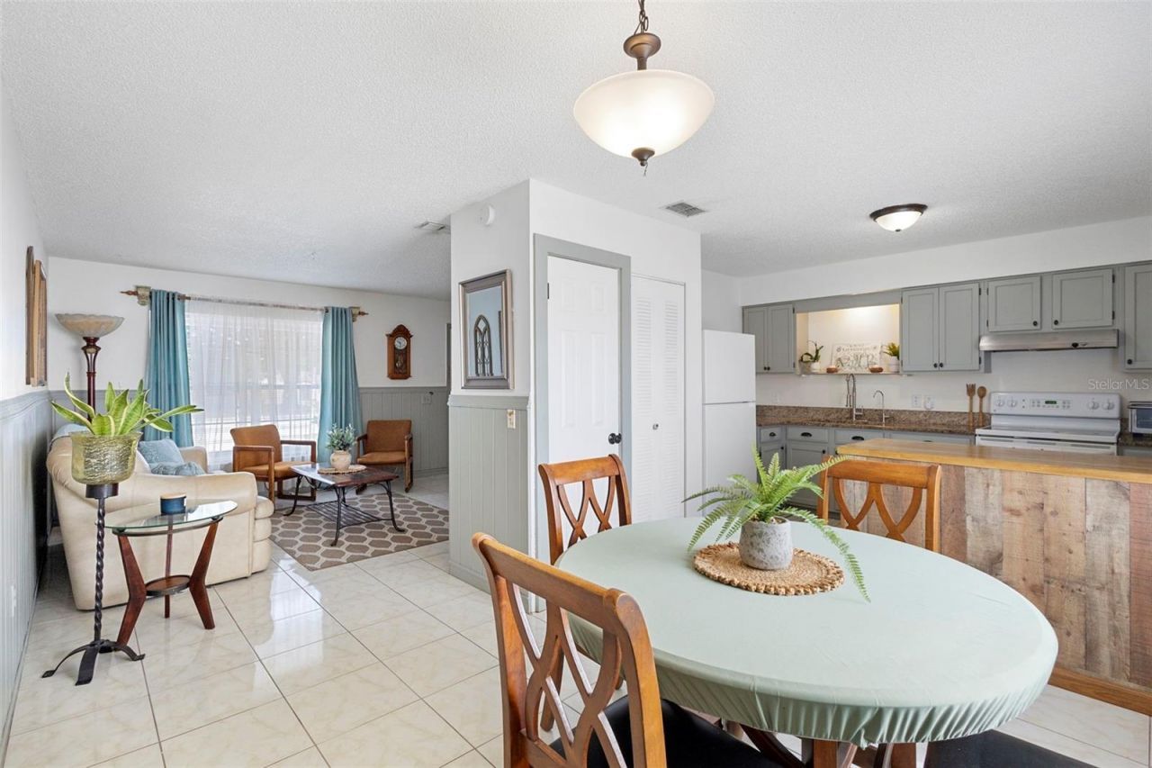 2771 S Slater Drive, Deltona, FL 32738 Photo