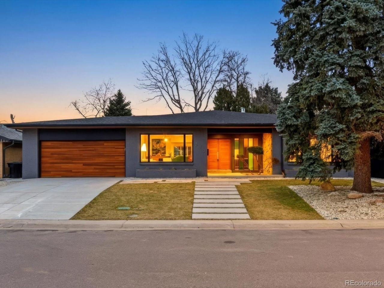 270 S Krameria Street, Denver, CO 80224 Main Photo