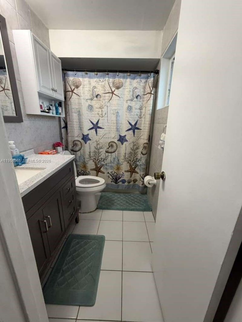 19707 SW 123rd Ct , Miami, FL 33177 Photo