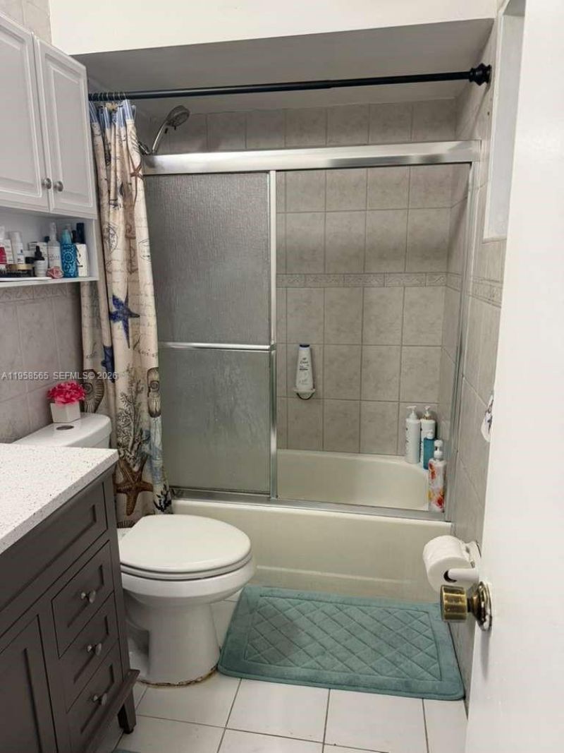 19707 SW 123rd Ct , Miami, FL 33177 Photo