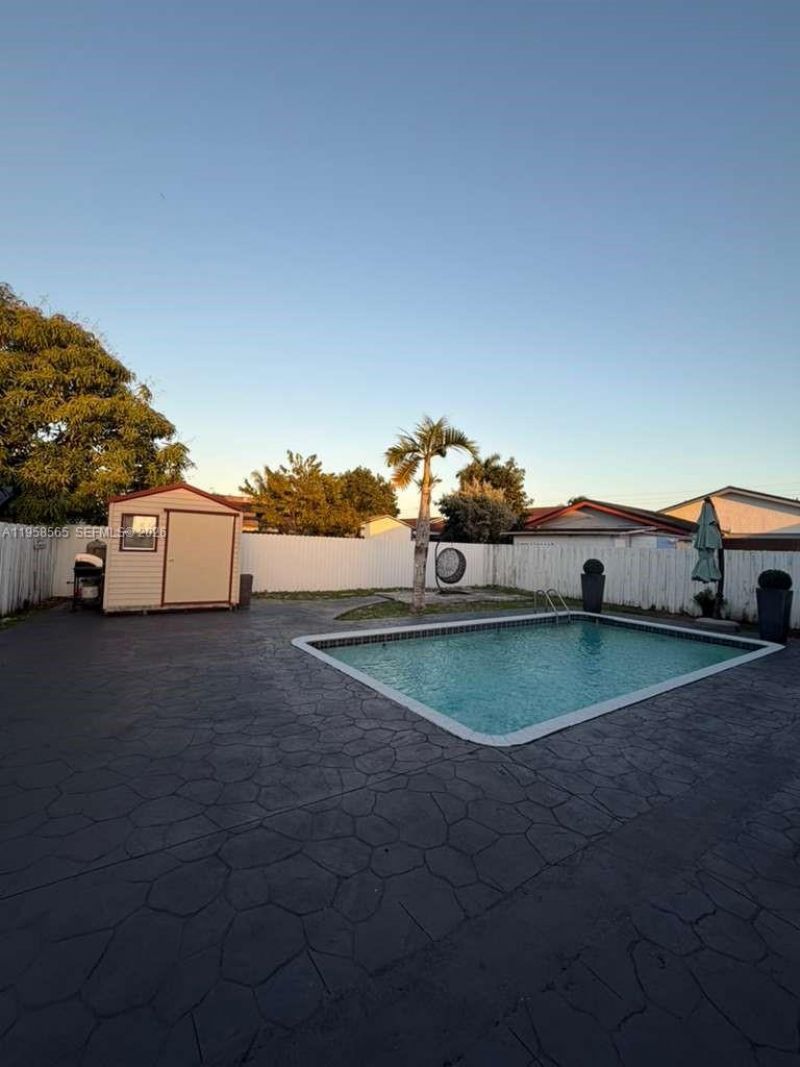 19707 SW 123rd Ct , Miami, FL 33177 Photo