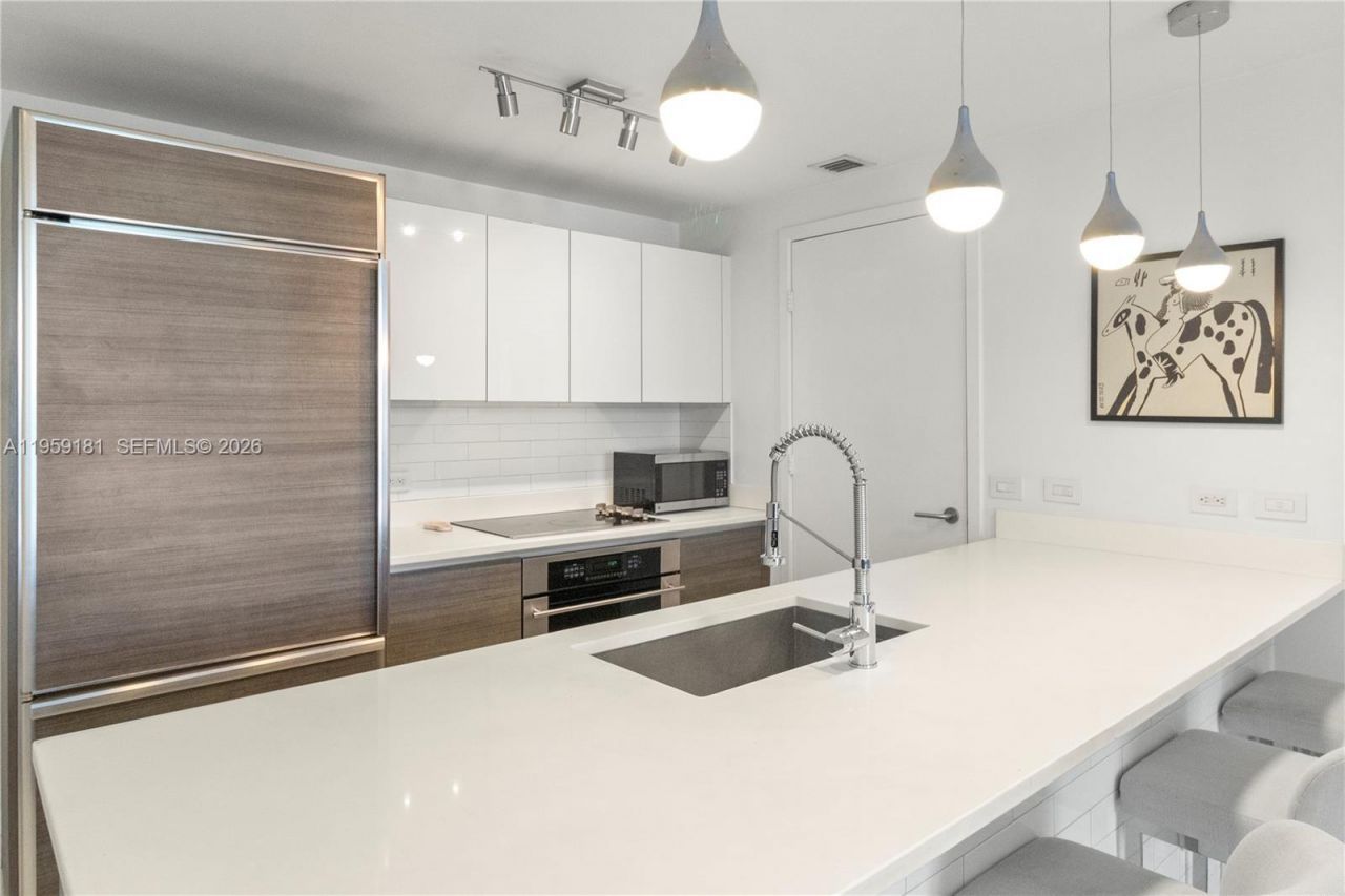 1100 S Miami Ave , Unit 1609, Miami, FL 33130 Photo