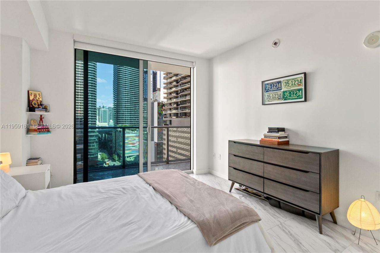 1100 S Miami Ave , Unit 1609, Miami, FL 33130 Photo