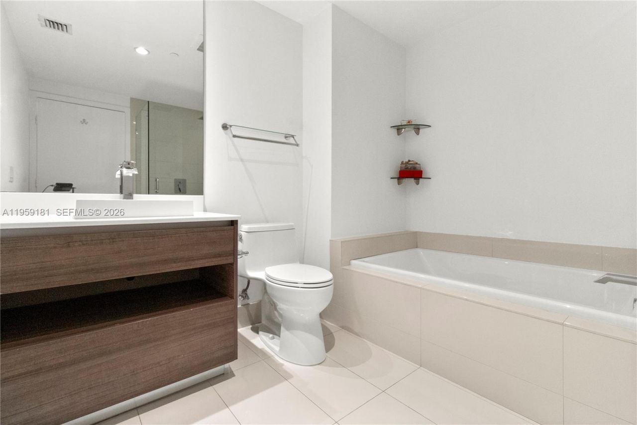 1100 S Miami Ave , Unit 1609, Miami, FL 33130 Photo