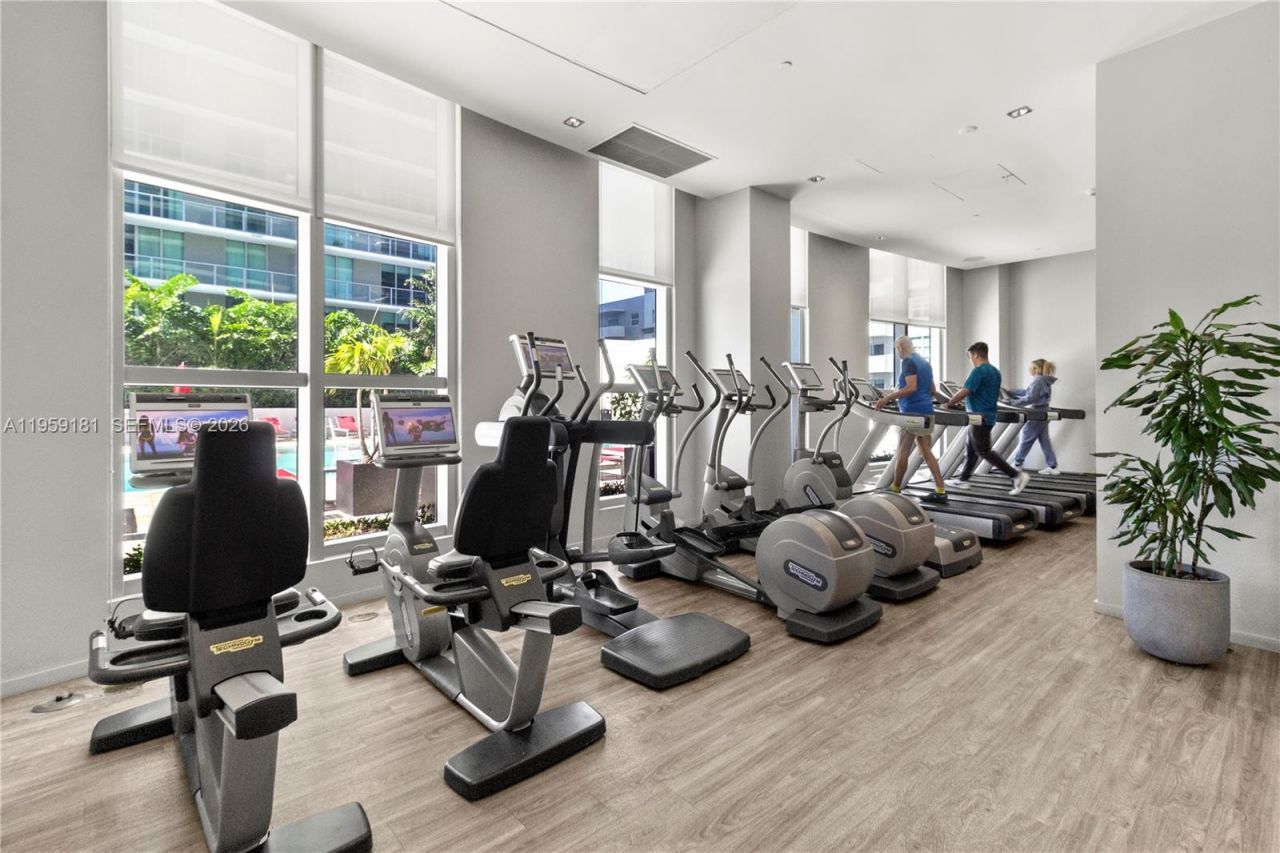 1100 S Miami Ave , Unit 1609, Miami, FL 33130 Photo