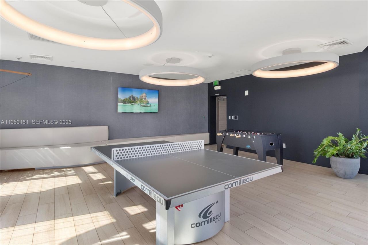 1100 S Miami Ave , Unit 1609, Miami, FL 33130 Photo