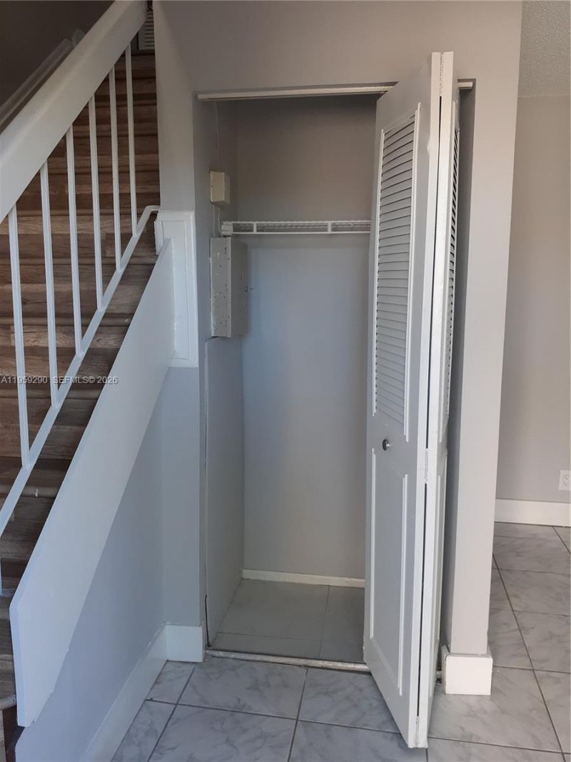 5842 NW 21st St, Unit 42-B, Lauderhill, FL 33313 Photo