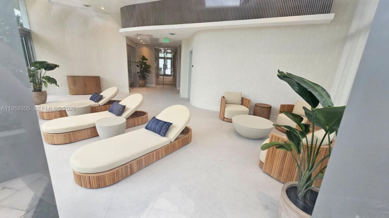 700 NE 24 Street , Unit 2803, Miami, FL 33137 Photo