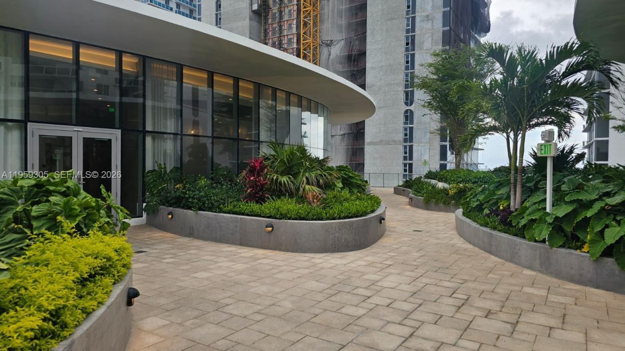 700 NE 24 Street , Unit 2803, Miami, FL 33137 Photo