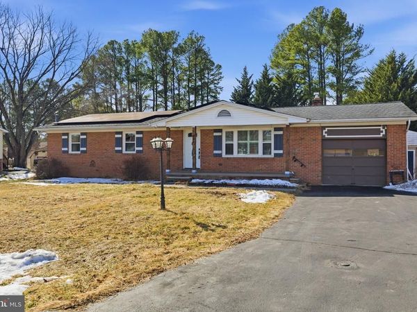 224 FREDERICKTOWNE DRIVE, STEPHENS CITY, VA 22655