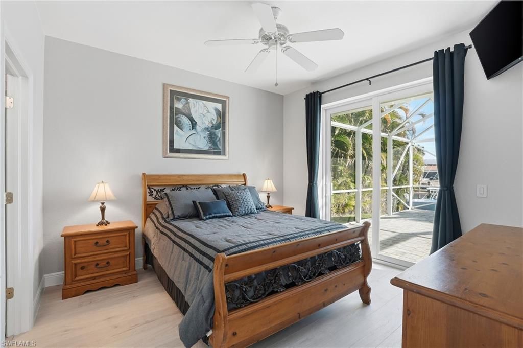 5267 Stratford Ct, Cape Coral, FL 33904 Photo