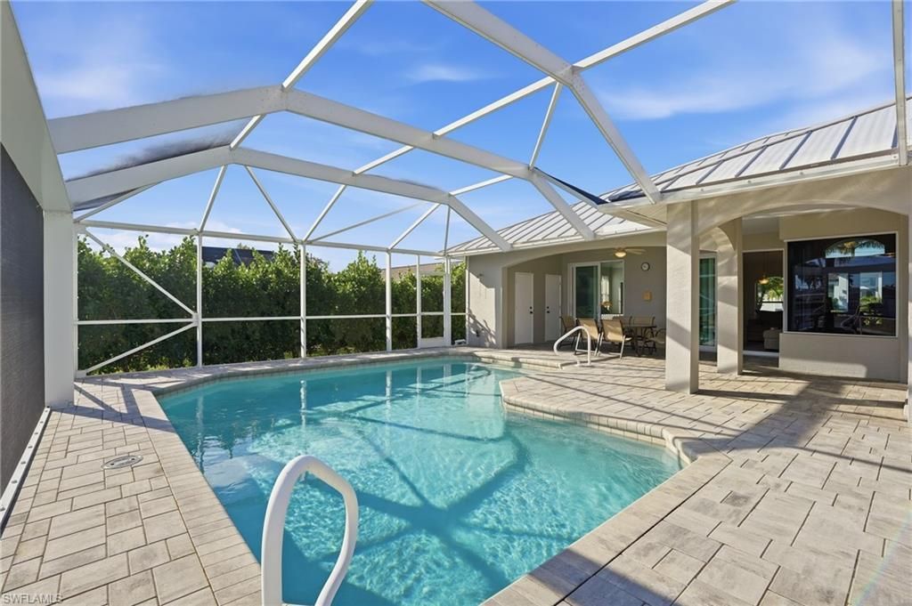 5267 Stratford Ct, Cape Coral, FL 33904 Photo