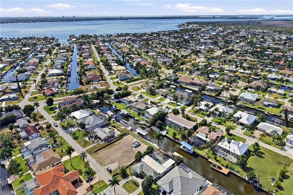 5267 Stratford Ct, Cape Coral, FL 33904 Photo