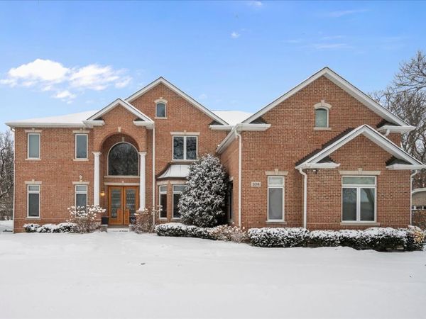 326 Briar Lane, Highland Park, IL 60035