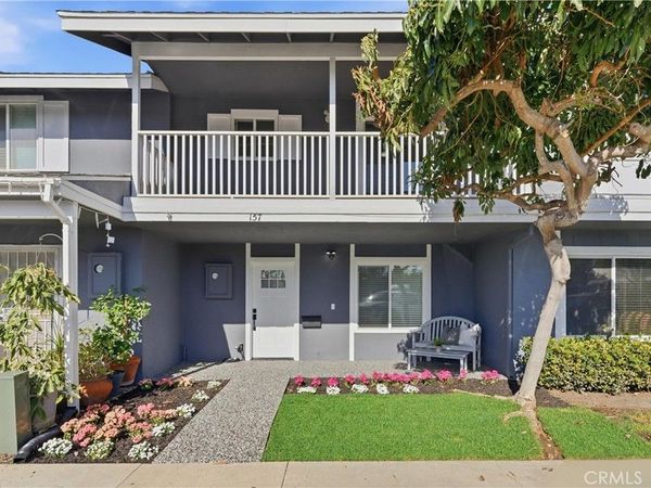 157 Yorktown, Costa Mesa, CA 92626
