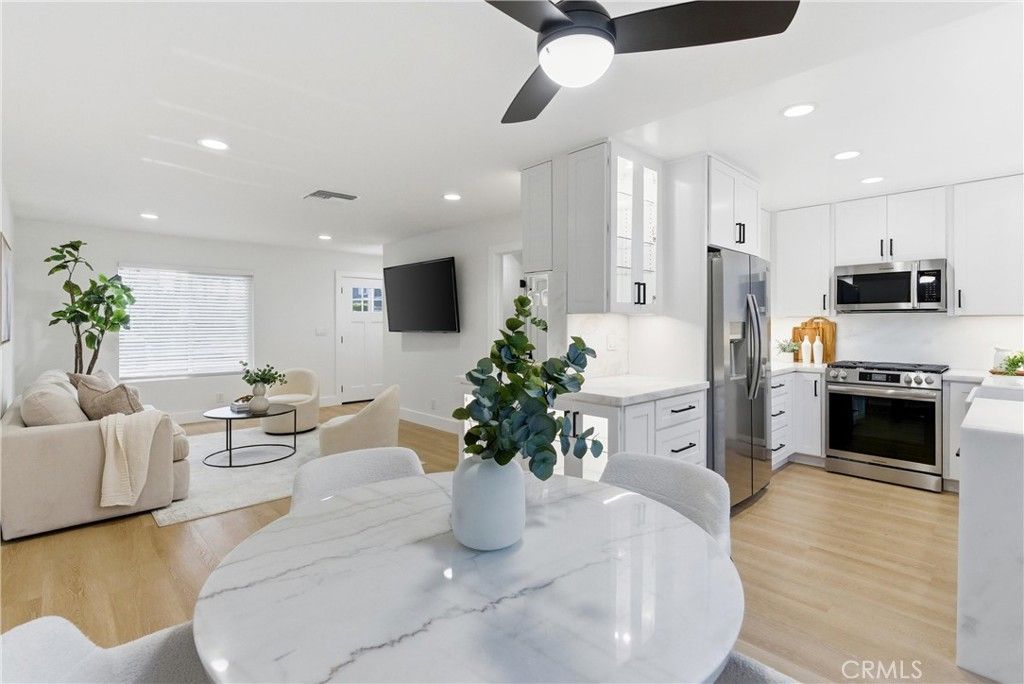 157 Yorktown, Costa Mesa, CA 92626 Main Photo