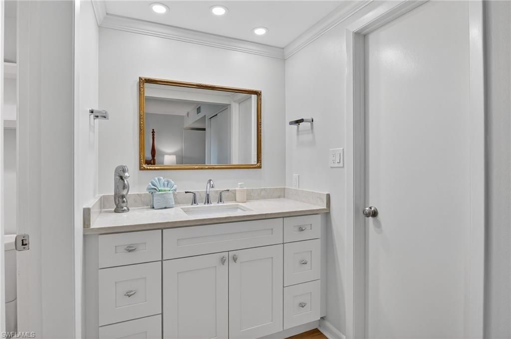 788 Park Shore Dr , Unit B22, Naples, FL 34103 Photo