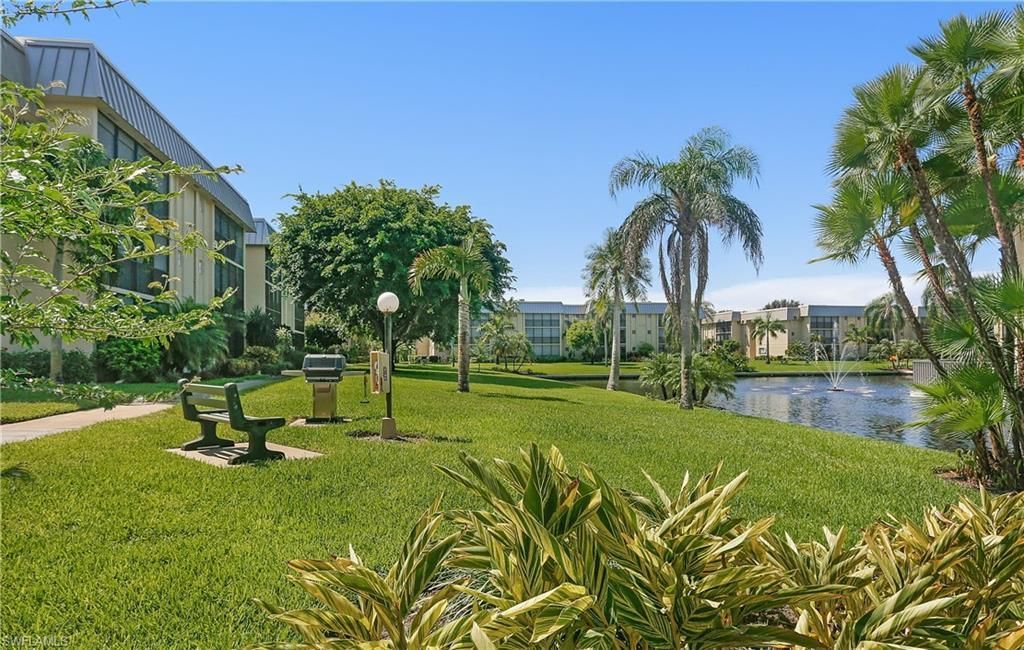 788 Park Shore Dr , Unit B22, Naples, FL 34103 Photo