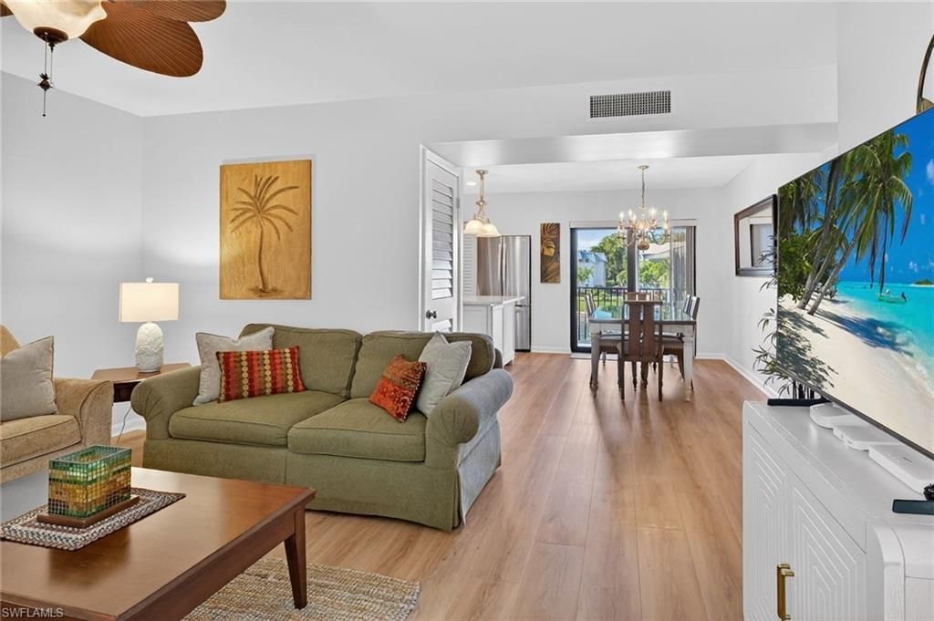 788 Park Shore Dr , Unit B22, Naples, FL 34103 Photo