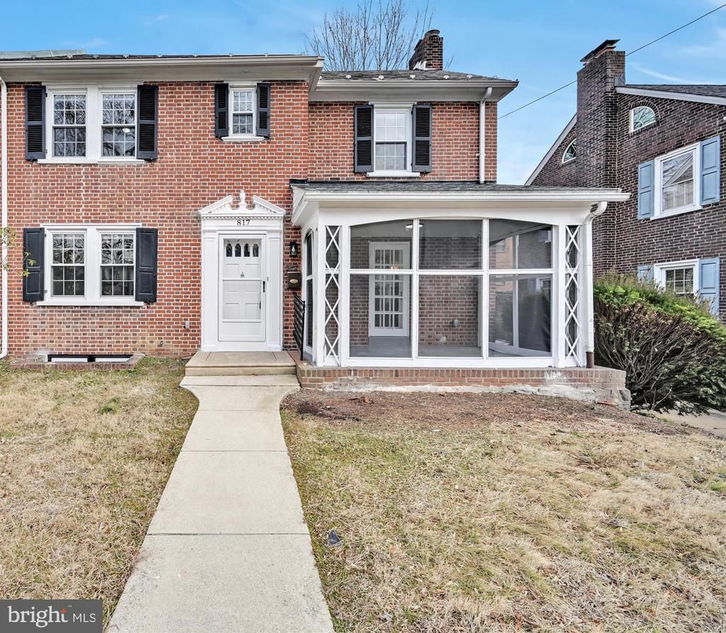 817 W 32nd Street, Wilmington, DE 19802 Main Photo