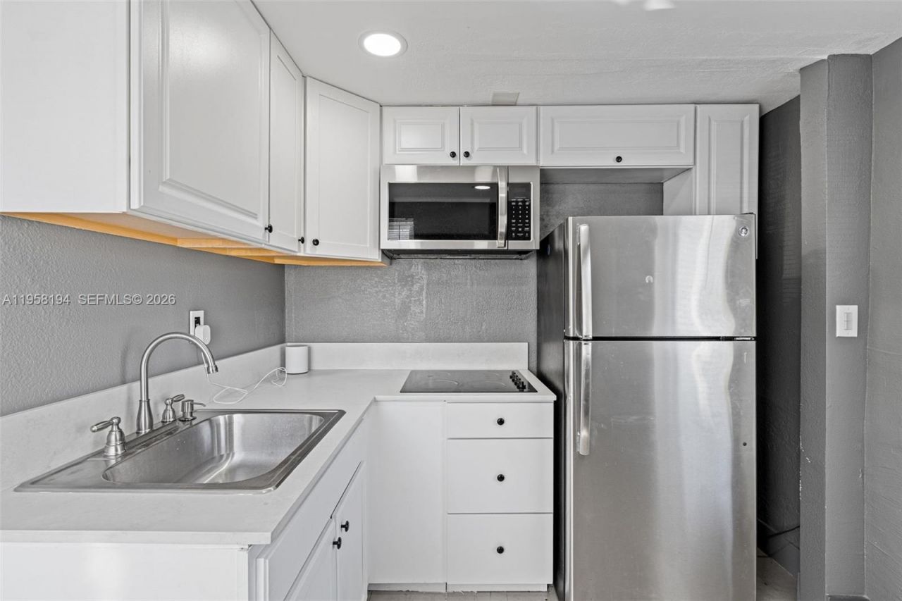 1780 NW 49th St , Miami, FL 33142 Photo