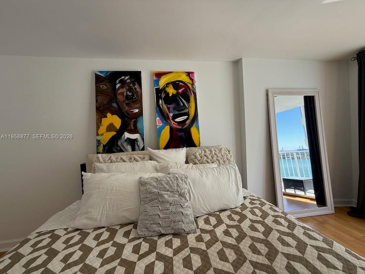 1228 West Ave, Unit 1415, Miami Beach, FL 33139 Photo