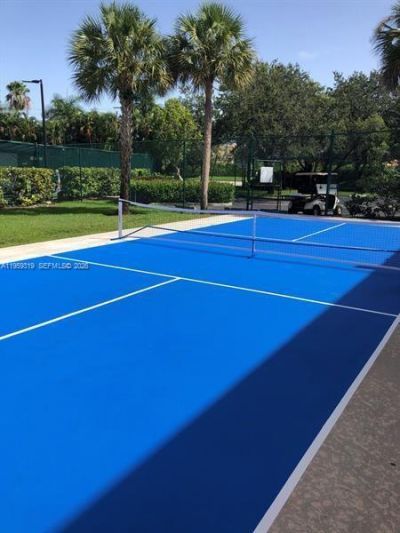 402 Lakeview Dr, Unit 201, Weston, FL 33326 Photo