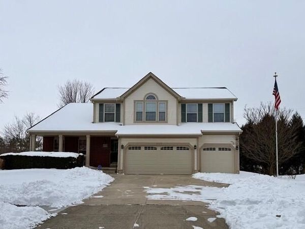 6320 Rossmore Lane, Canal Winchester, OH 43110